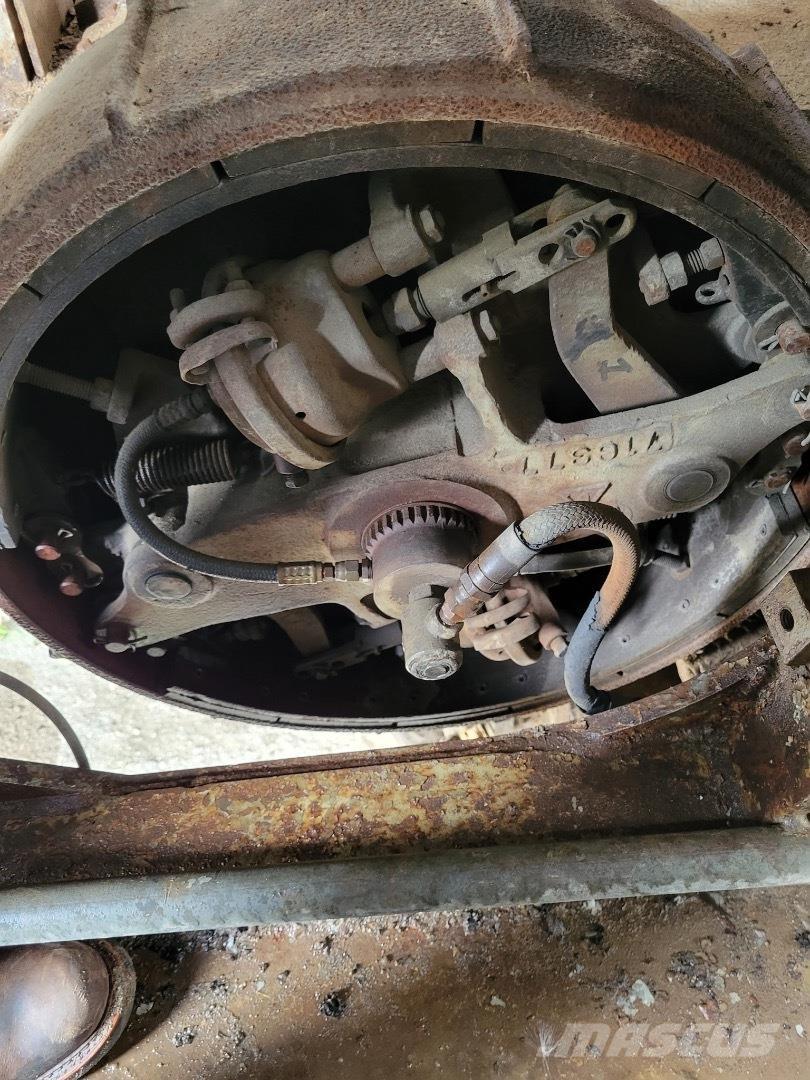American 599C Grue sur chenilles