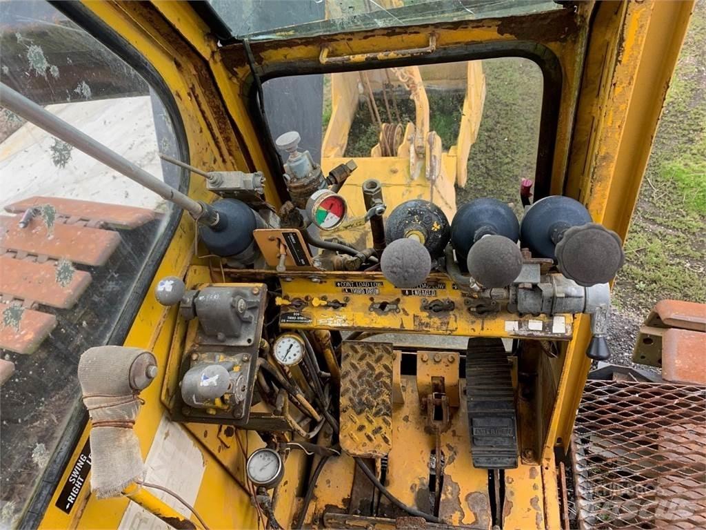 American 9299 Grue sur chenilles