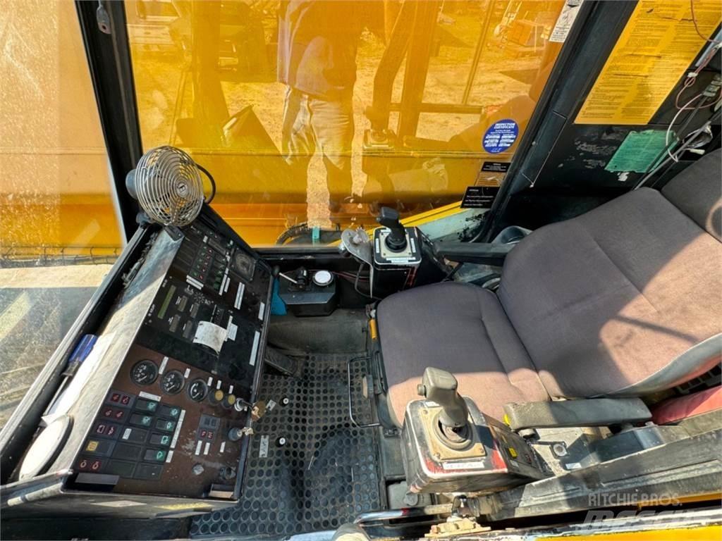Krupp KMK 6160 Grues tout terrain