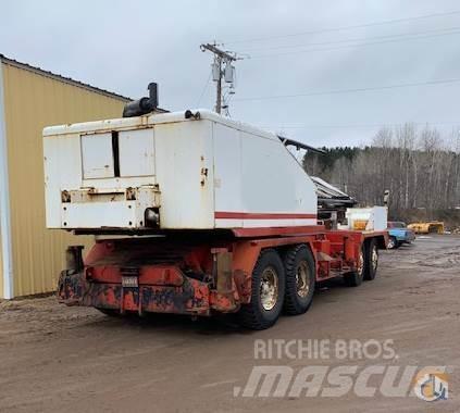 Link-Belt HC-218 Grues tout terrain