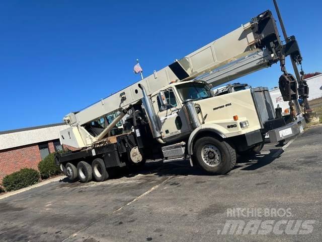 National 18142 Camion plateau ridelle avec grue
