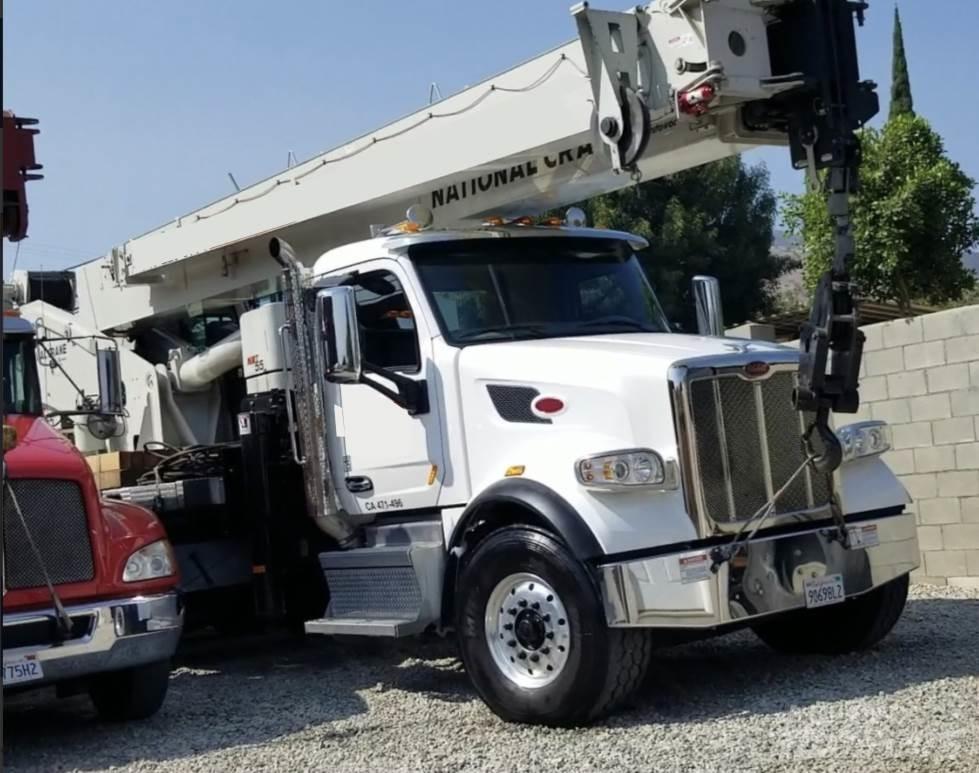 National NBT55-102 Camion plateau ridelle avec grue