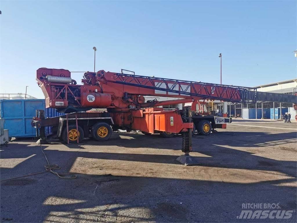 P&H Alpha 100 Grues tout terrain