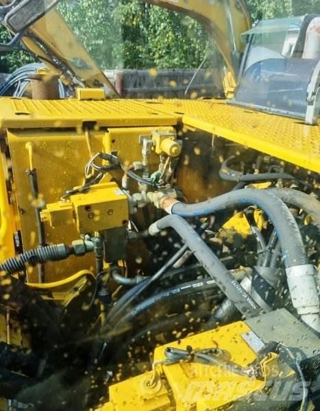 CAT 312 C Pelle sur chenilles