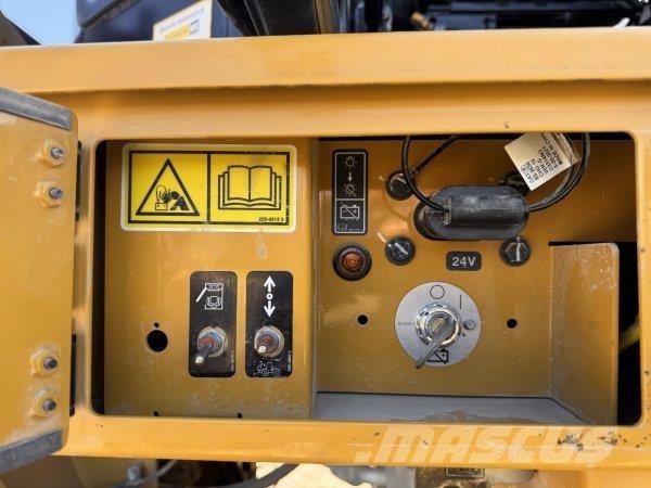 CAT 962 M +Topcon Chargeuse sur pneus