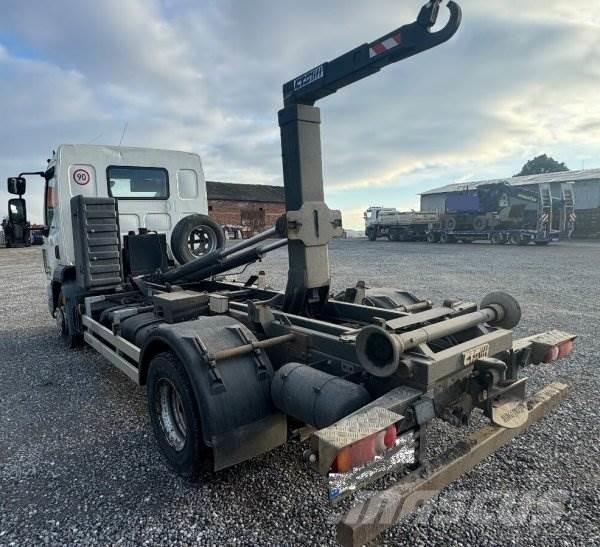 DAF LF 250 FA +(CZ) CTS Camion ampliroll