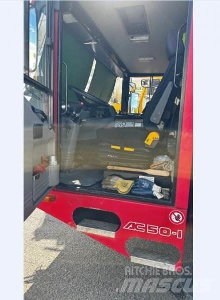 Demag AC50-1 Telma Camion plateau ridelle avec grue