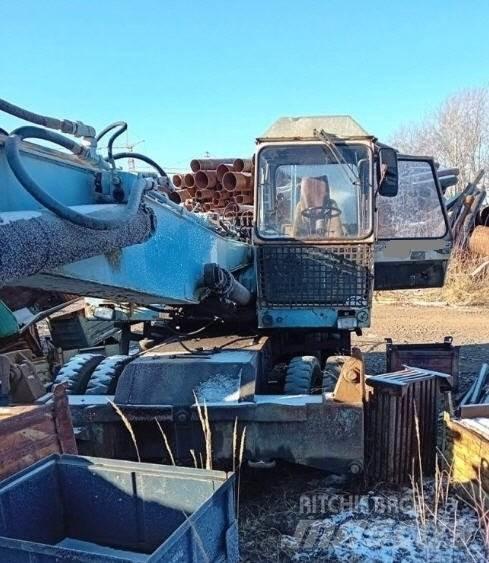 Fuchs 713 Pelle à déchets