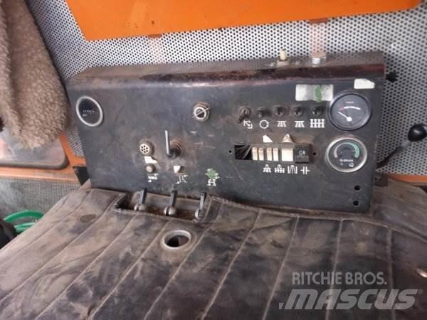 IFA W50 +KM 2301 Balayeuse / Autolaveuse