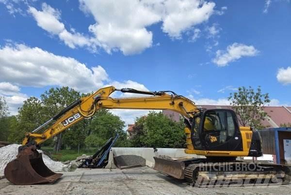 JCB JZ 235 LC Pelle sur chenilles