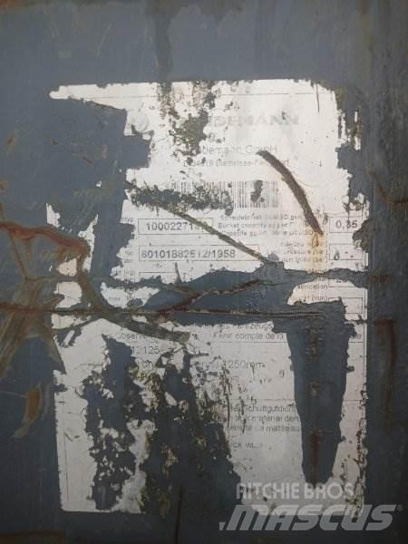  _JINÉ . Construction - Autres