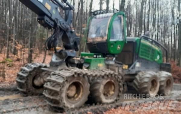 John Deere 1270 G 8W Abatteuse groupeuse