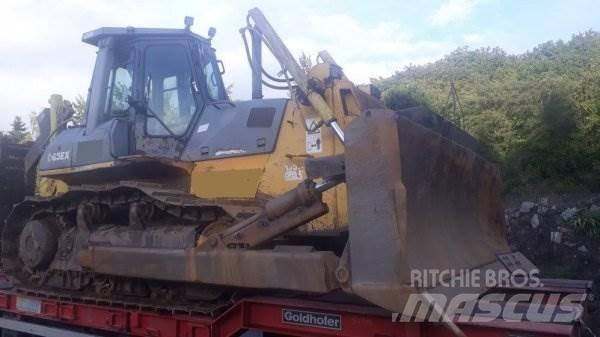 Komatsu D65 EX-12 Bouteurs sur chenilles