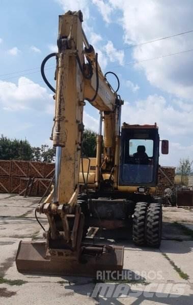 Komatsu PW 170 Pelle sur pneus