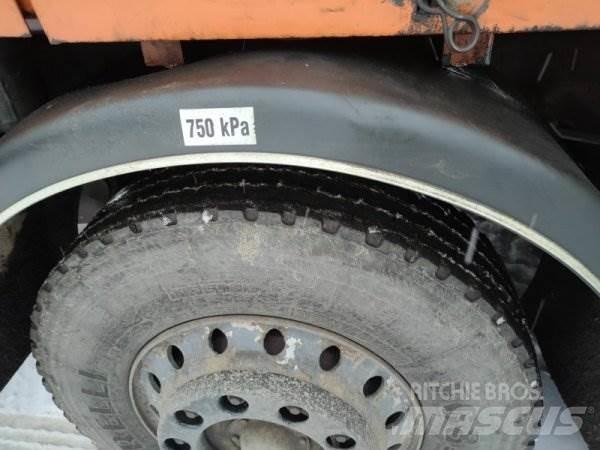 Liaz NVN 110.830 Motrici cisterna