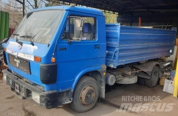 MAN 8.150 Camion benne