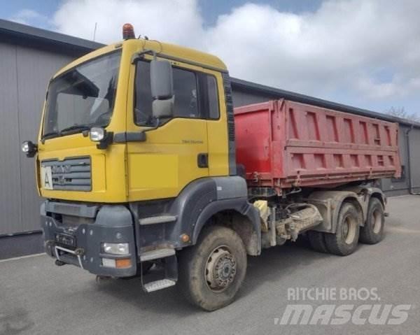 MAN TGA 33.433 FDAK Camion benne