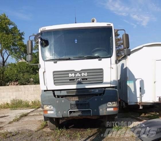 MAN TGA 41.440 Camion benne