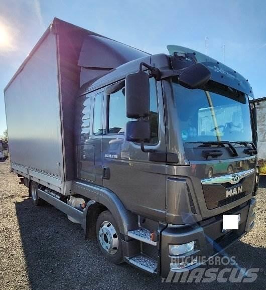 MAN TGL 8.220 Camion plateau