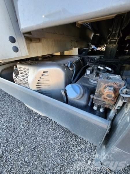MAN TGL 8.220 Camion plateau