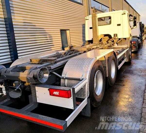 Scania P 360 Camion ampliroll