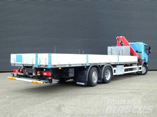 Scania P320 + Effer Camion plateau ridelle avec grue