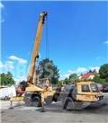 Tatra 815 AD 28 Camion plateau ridelle avec grue