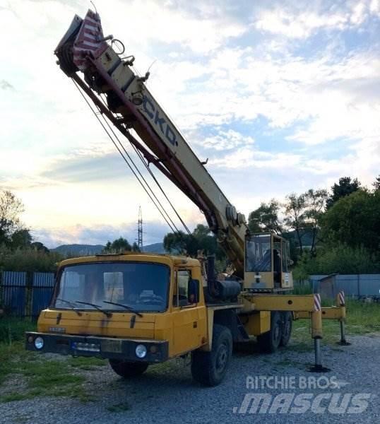 Tatra T815 +ČKD AD 28 Camion plateau ridelle avec grue