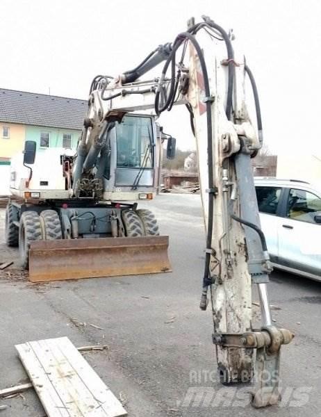 Terex TW 130 Pelle sur pneus