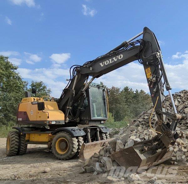 Volvo EW 140 D Pelle sur pneus