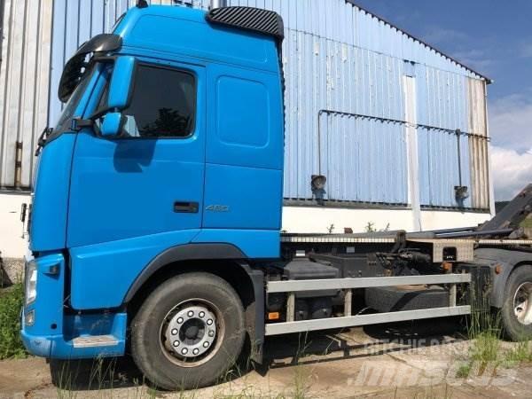 Volvo FH460 +Gergen Camion ampliroll
