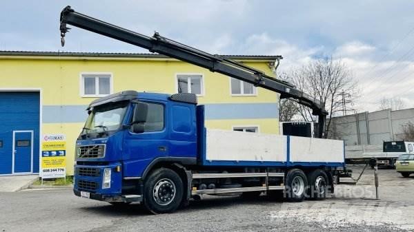 Volvo FM 12 + HIAB 144 Camion plateau ridelle avec grue