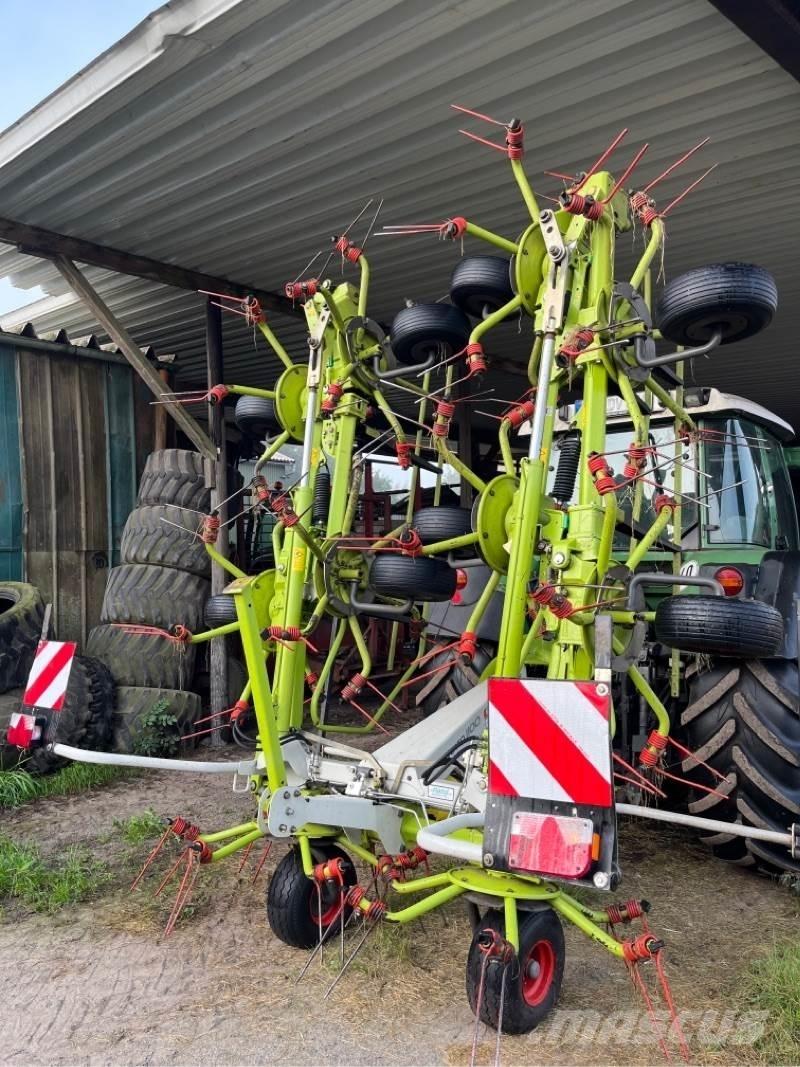 CLAAS VOLTO 1100 Rateau faneur