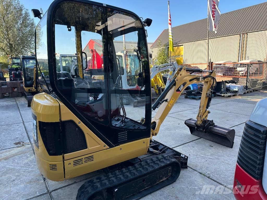 CAT 301.4 C Mini pelle < 7t
