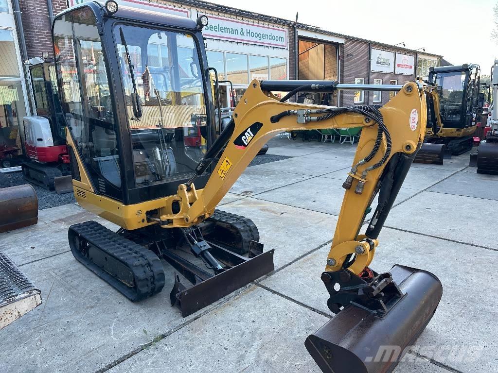CAT 301.4 C Mini pelle < 7t