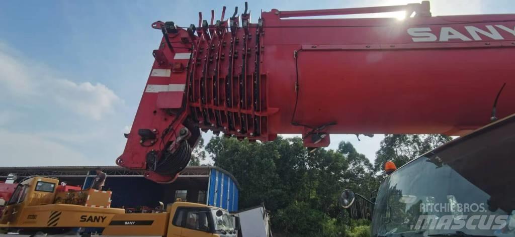 Sany SAC1300T Grues tout terrain
