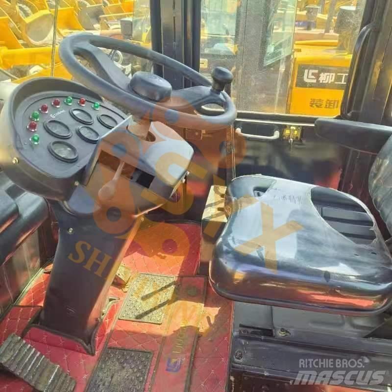 LiuGong 836 Chargeuse sur pneus