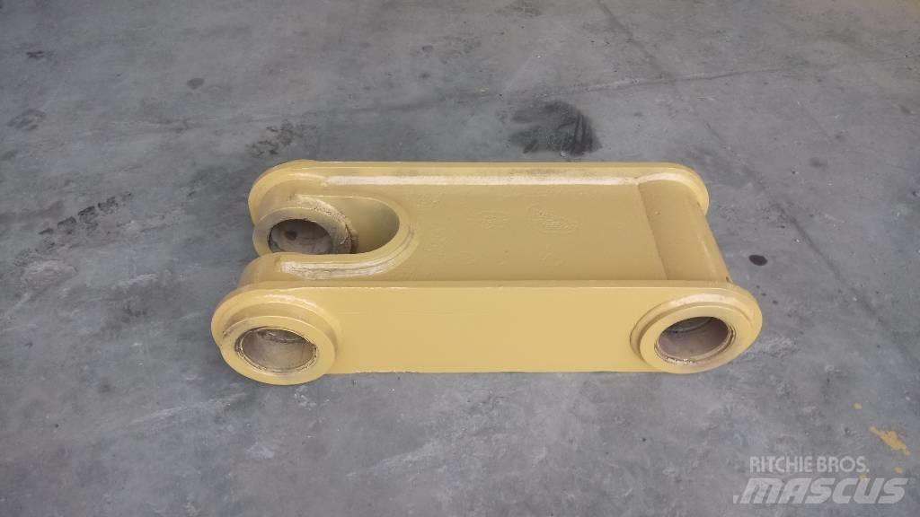 CAT 245 Châssis et suspension
