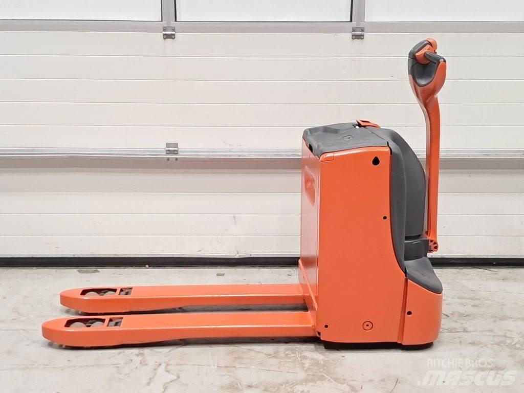 Linde T16 Transpalette accompagnant