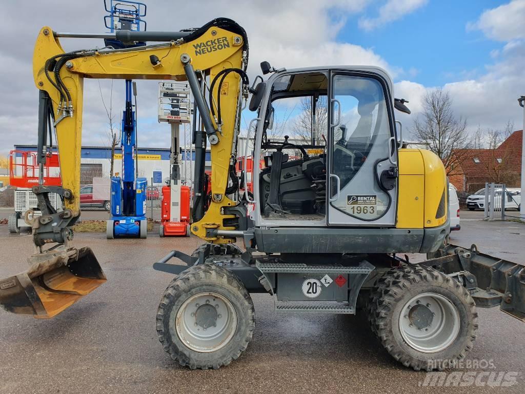 Wacker Neuson EW100 Pelle sur pneus