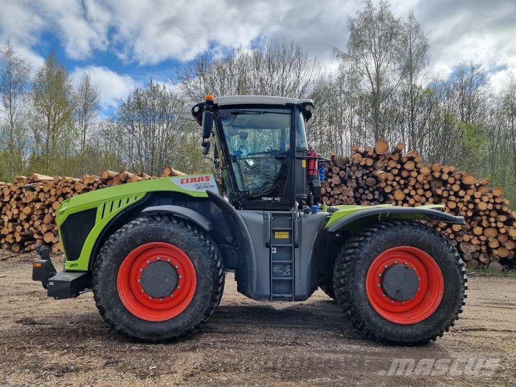 CLAAS XERION 4000VC Tracteur