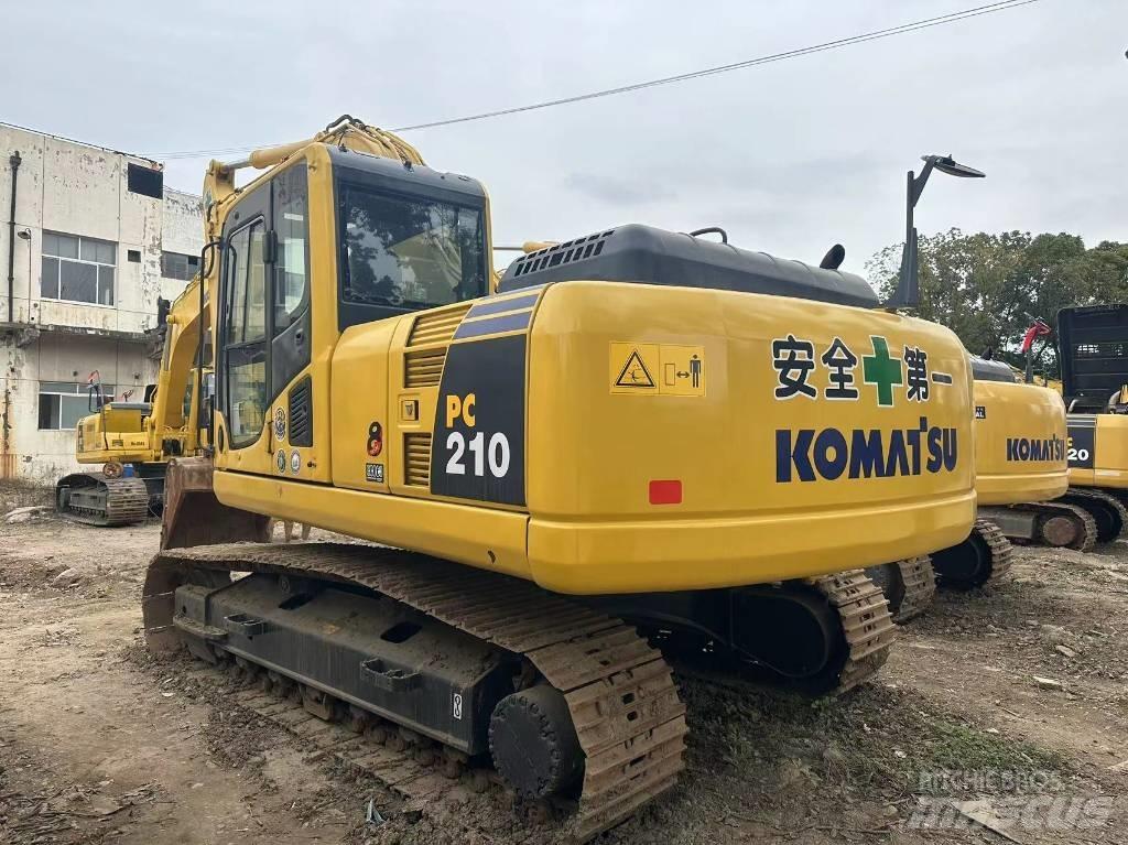 Komatsu PC 210 LC-7 Pelle sur chenilles