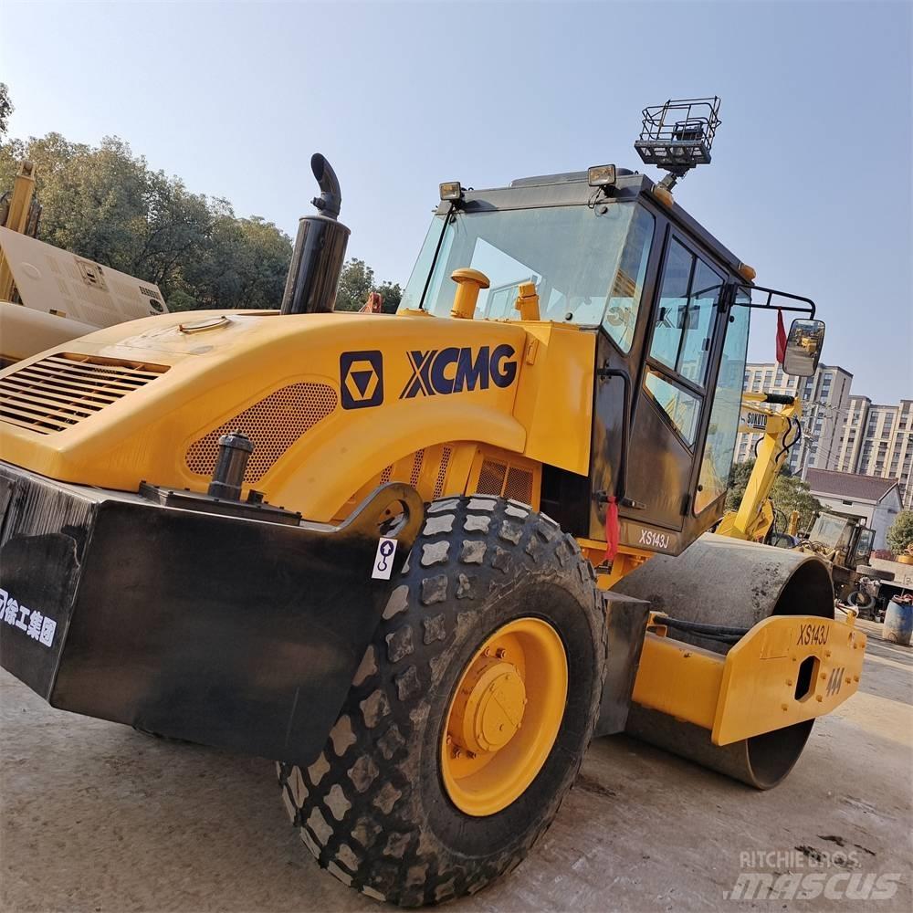 XCMG XS 143 Rouleaux monocylindre