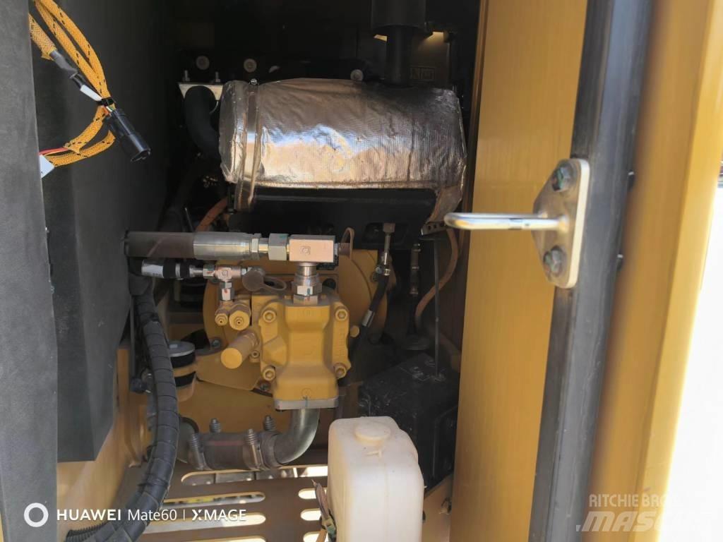 CAT 307 Mini pelle < 7t