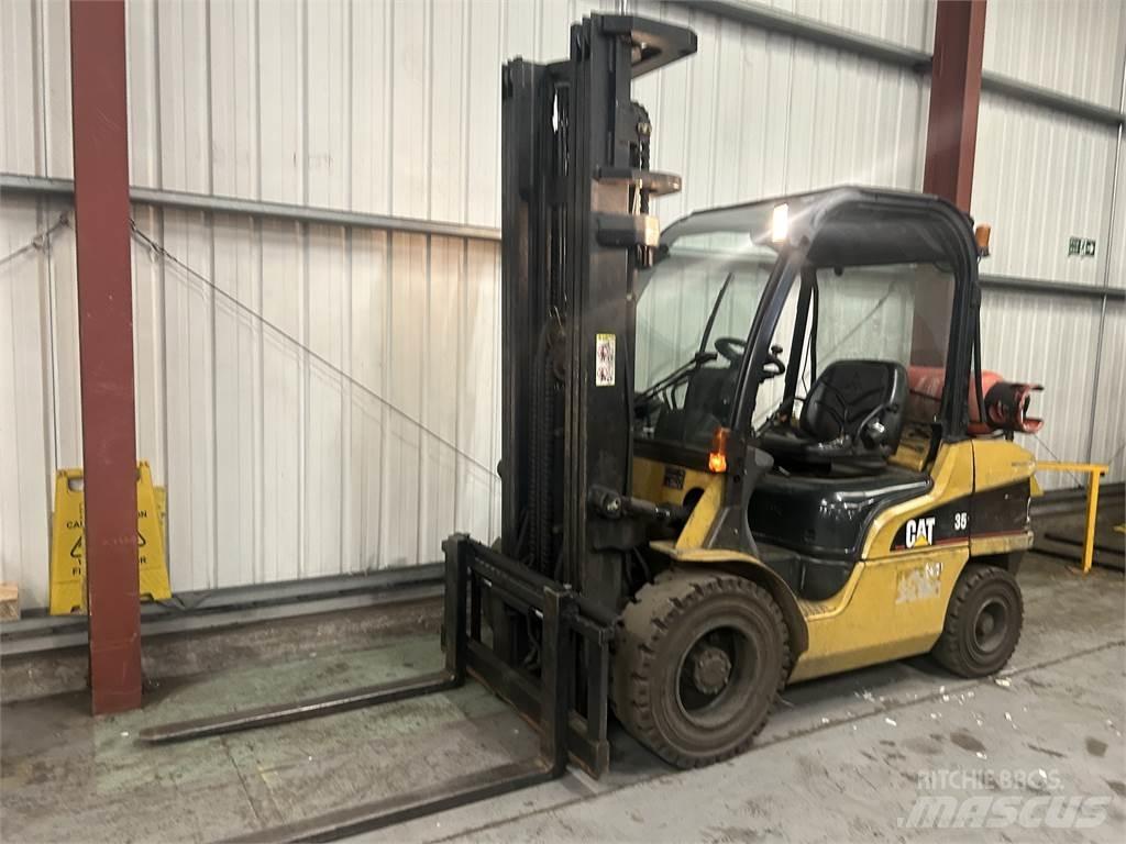 CAT GP35N Chariots GPL
