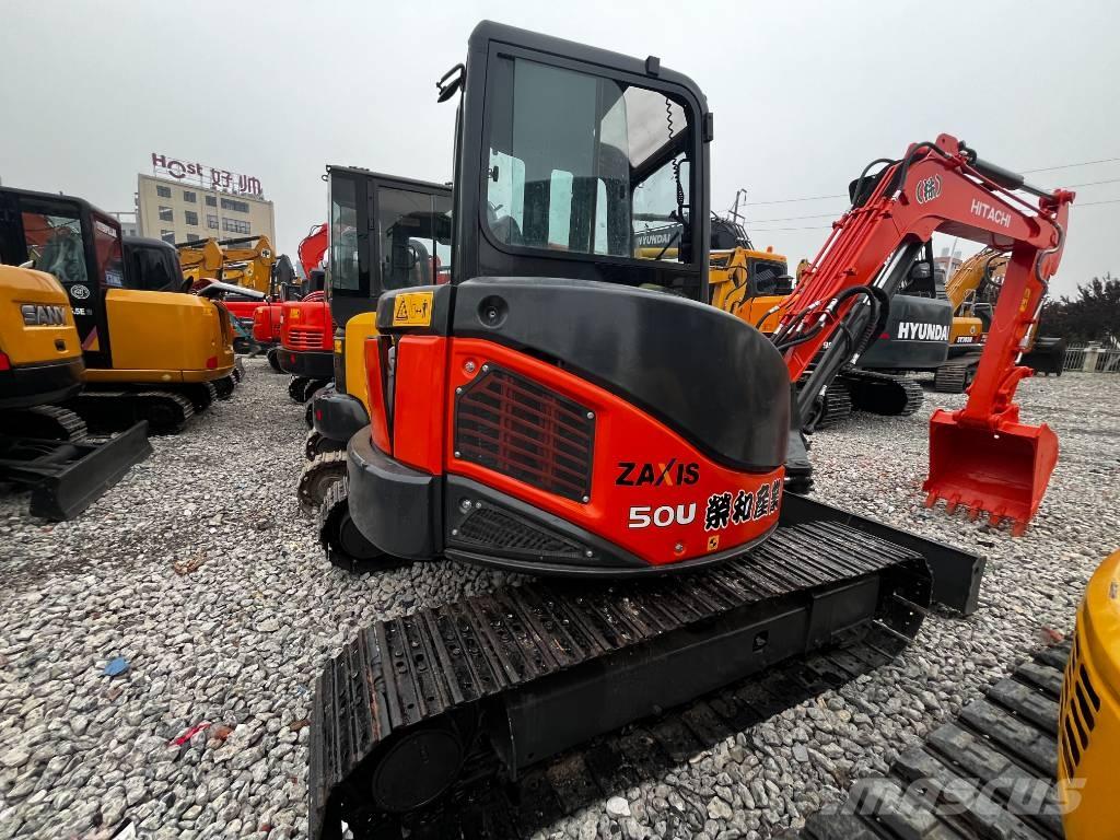 Hitachi ZX 50 U Mini pelle < 7t
