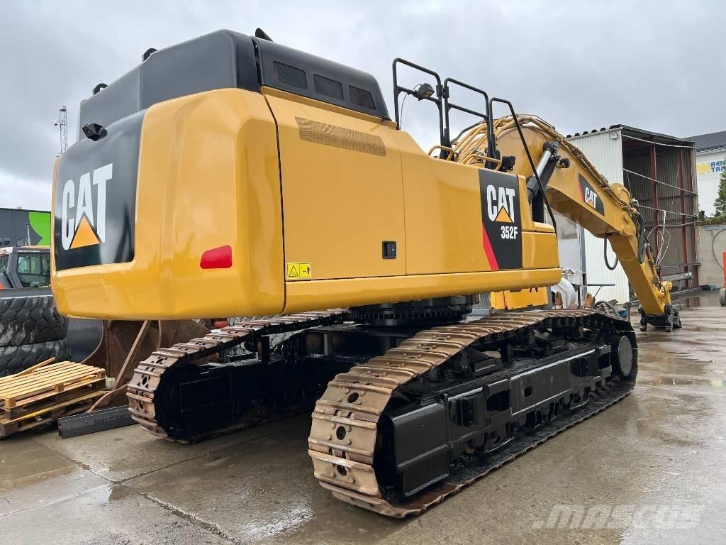 CAT 352 F Pelle sur chenilles