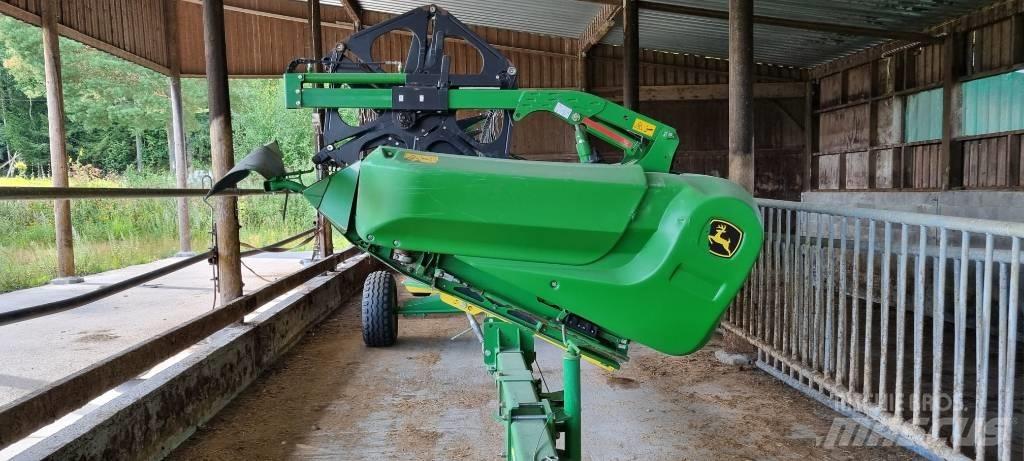 John Deere 625 X Barre de coupe pour moissonneuse batteuse