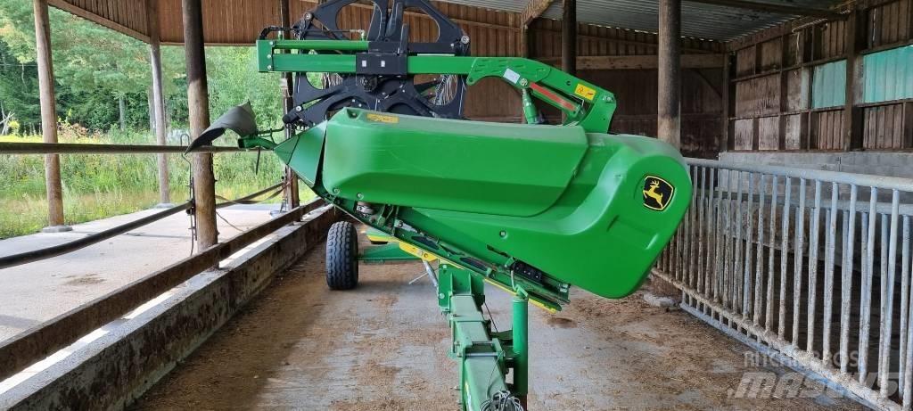 John Deere 625 X Barre de coupe pour moissonneuse batteuse