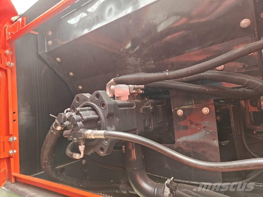 Doosan DX 225 LC-9C Pelle sur chenilles